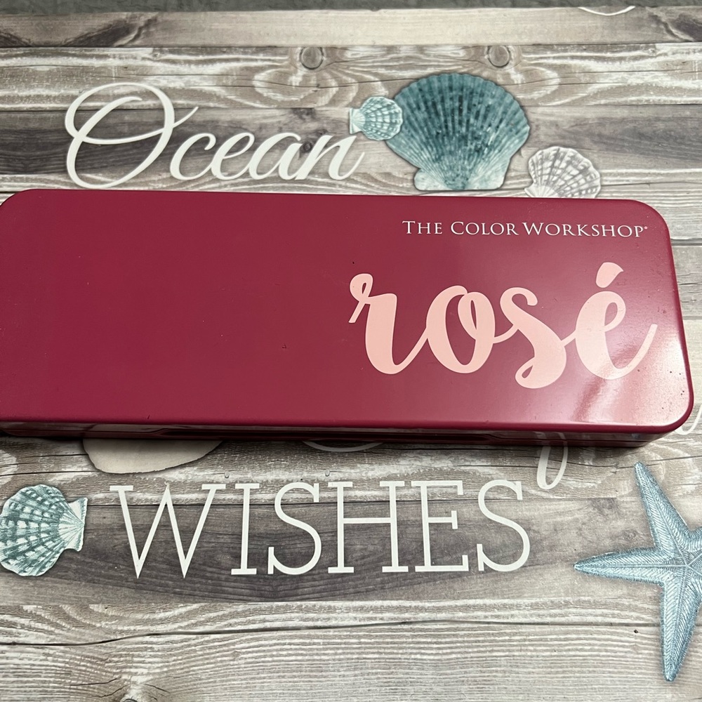 The color workshop eyeshadow